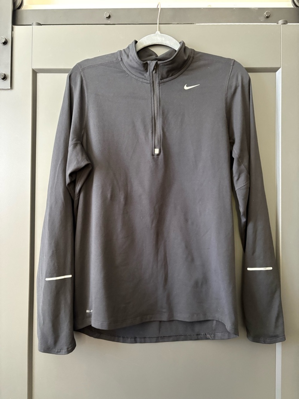 Nike Black Quarter-Zip Athletic Pullover with Reflective Accents | Dri-fit
